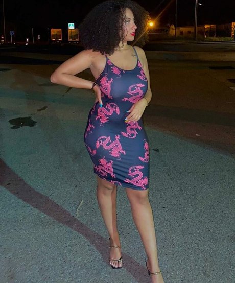 Ines Curly modèle adulte collection