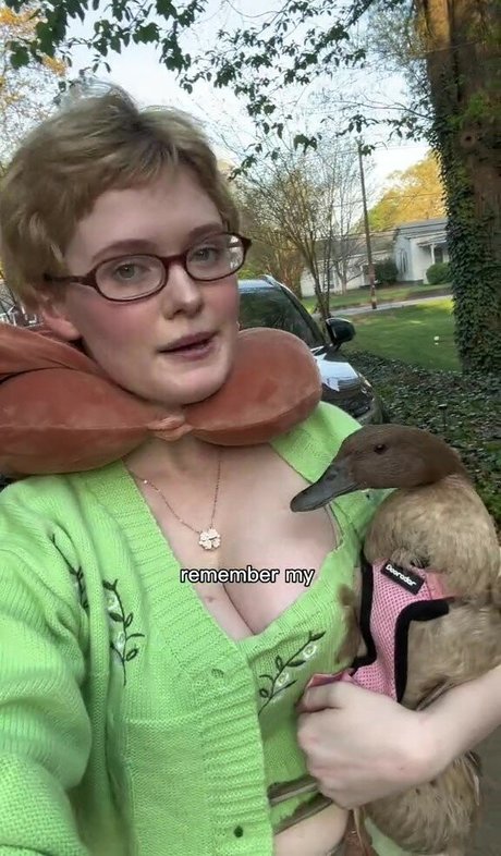 Avalon Warren modèle xxx photo