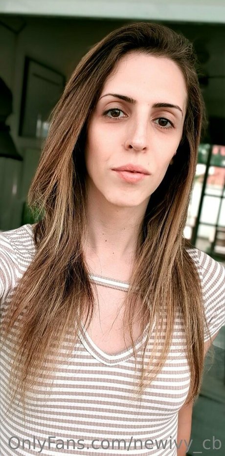 newivy cb star du porno en haute qualité archive