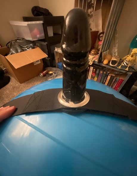 blo0d r0ach actrice porno archive