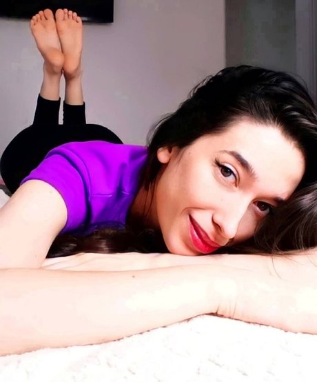 Mari Morales star érotique archive