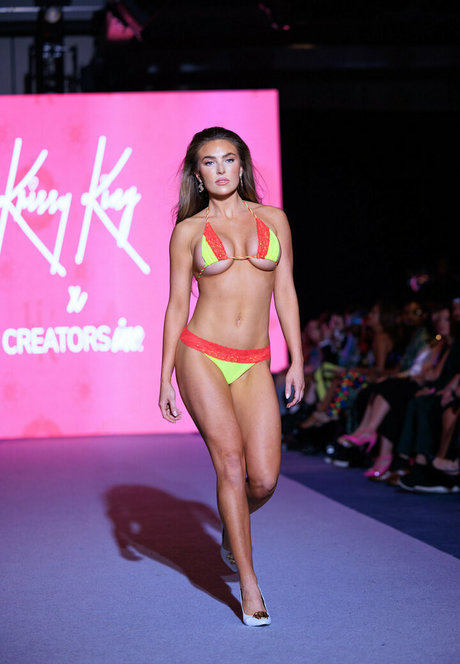 fellation asiatique onlyfans beau porno des photos