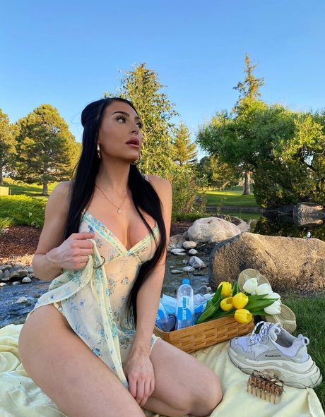 cul écarté onlyfans xxx photo