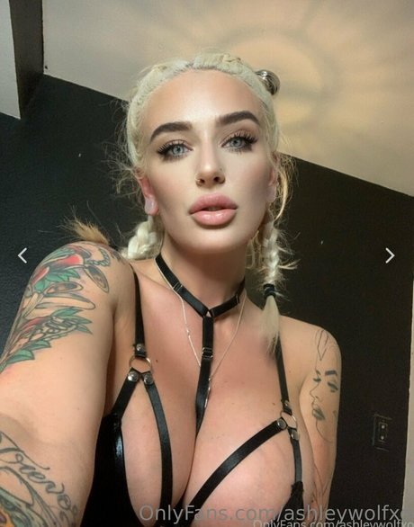 énorme gode onlyfans art exclusif image