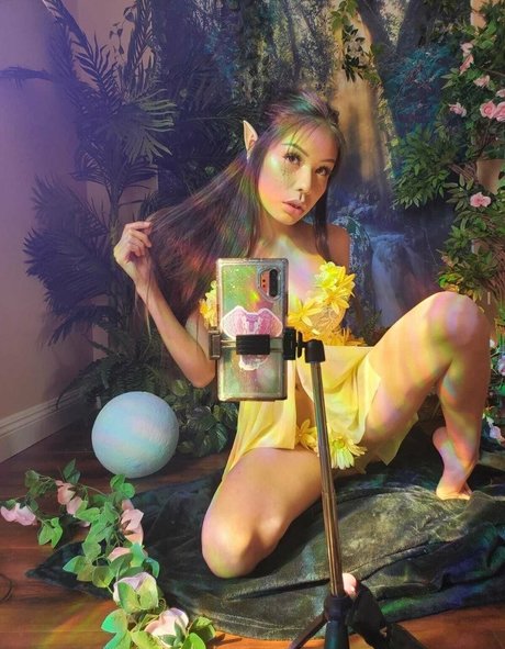 pom-pom girl asiatique onlyfans xxx jolie img