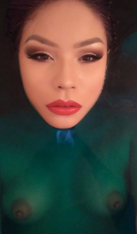 lesbiennes aux gros seins onlyfans nu sympa collection