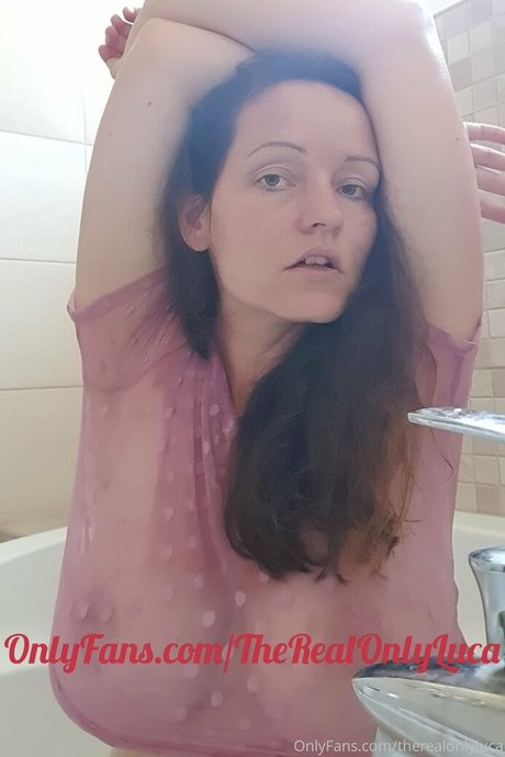 therealonlyluca actrice sexy des photos