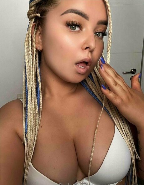 pom-pom girl nue onlyfans plutôt parfait galeries