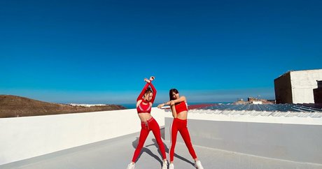 joi uniquementfans sexy belle collection