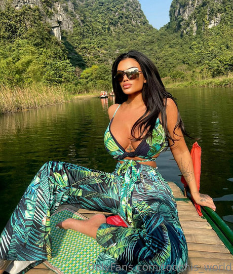 toochis world art de star du porno des photos