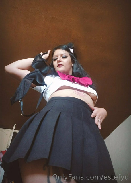 épouse infidèle onlyfans parfait et sexy photo