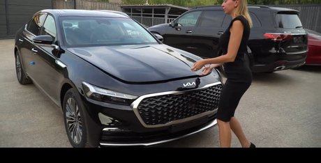 Lisarulit modèle nu archive