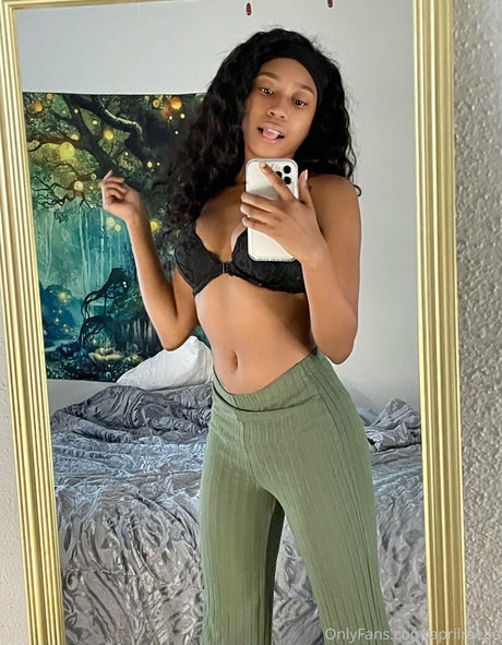 aprilraeee actrice archive