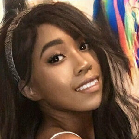 aprilraeee Fotoaufnahmen