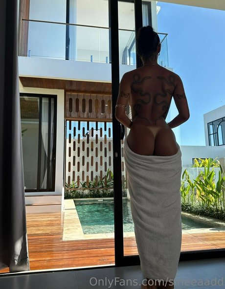 Sineeaadd haut étoile des photos