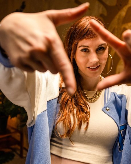 cuisses épaisses onlyfans top jolie image