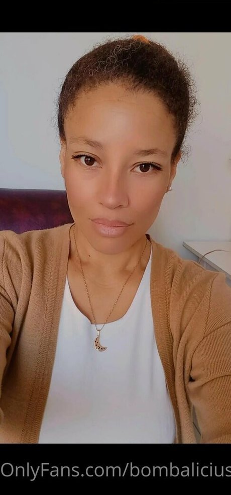 bombalicius star du porno adulte galerie