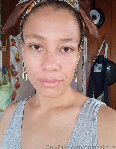 bombalicius star du porno exclusive photo