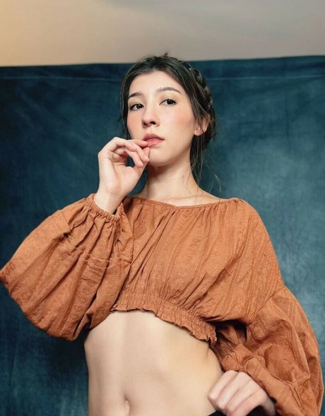 vieille milf onlyfans art photo