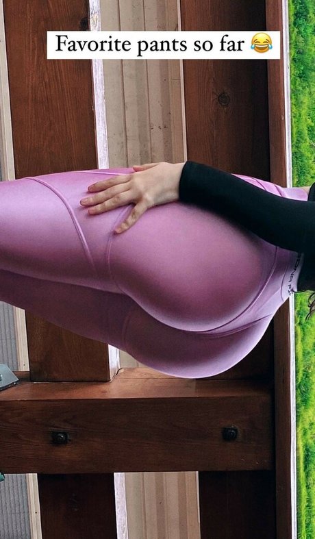 plage milf onlyfans belle haute qualité image