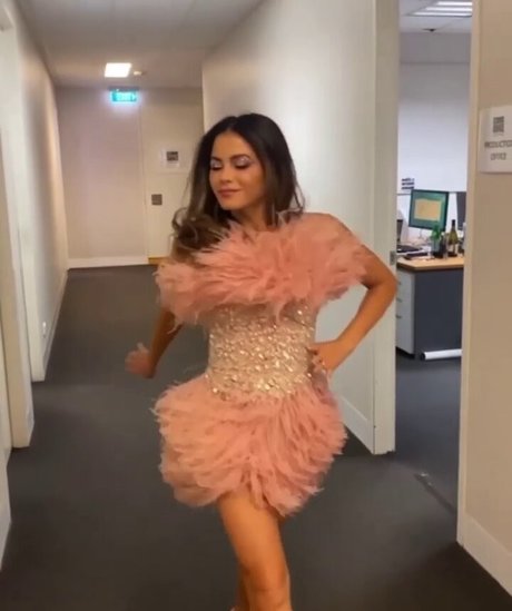 massage lesbien onlyfans belle sexy photos