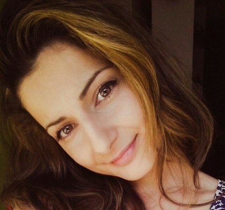 AnnieFuchsia étoile érotique collection