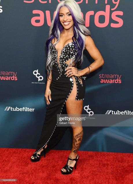 pantalons de yoga onlyfans exclusif gratuit image