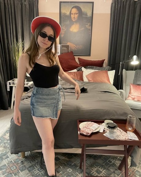 chatte giclante onlyfans porno nus galeries