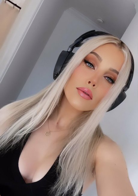 fellation mature uniquementfans belle qualité img