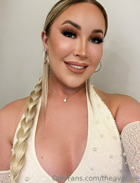 theavacole modèles nus photos