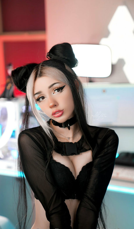 alyrifree modèle des photos