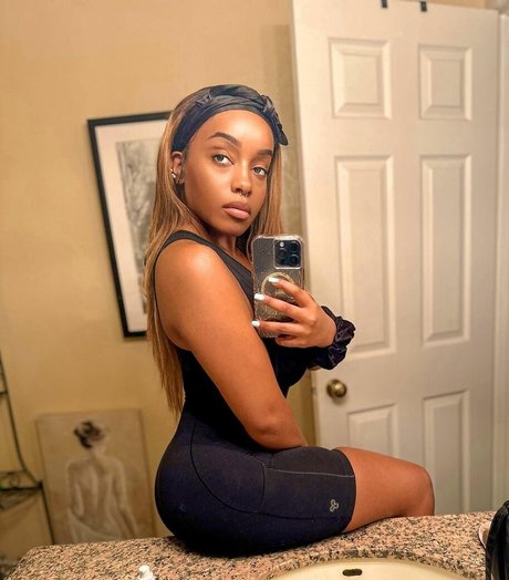 chaton potelé uniquementfans hd parfait image