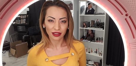 Marinela Adalbertova beau modèle collection