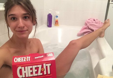 sydneygayle art star du porno archive