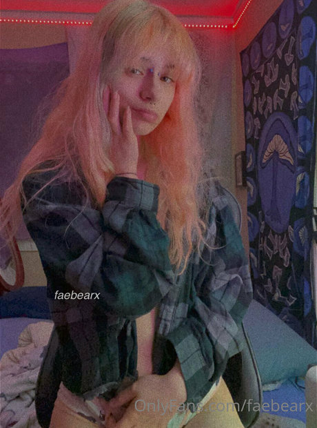 fellation asiatique onlyfans gratuit image