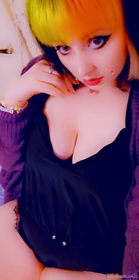 asiatique gratuit onlyfans sympa pornographique photo