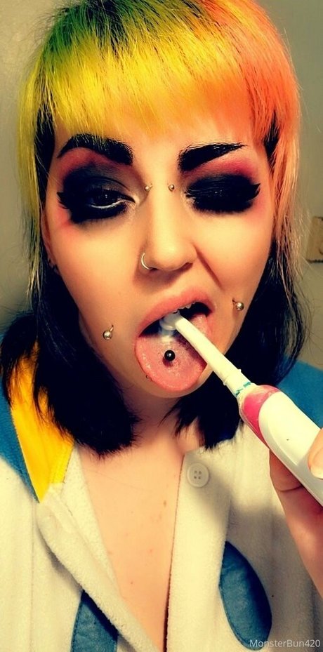 monsterbun42 modèle xxx collection