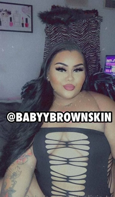 xolivia tv star du porno en haute qualité des photos