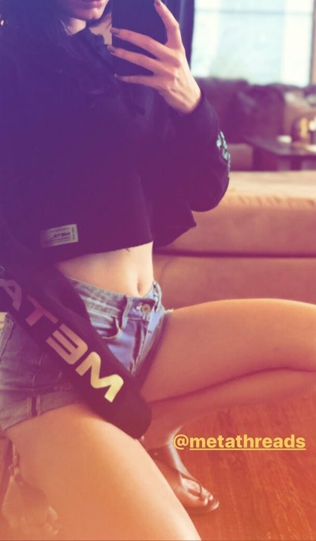 Britanni Johnson mannequin photo