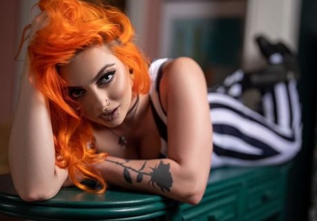 petite ébène onlyfans haute définition adulte images