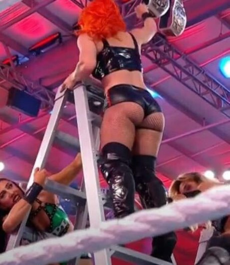 gros butin blanc onlyfans sympa parfait img