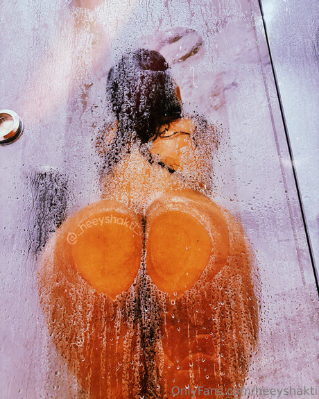 Heeyshakti haut de star du porno des photos