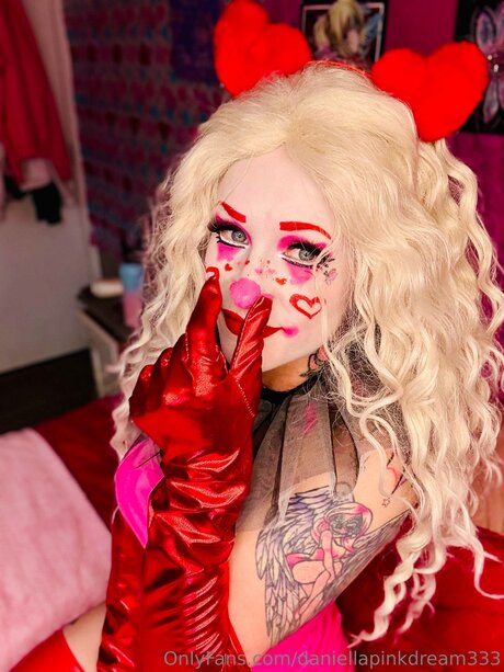 Daniellapinkdream333 beau modèle img