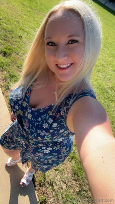 Bouncybritney1 star du porno en haute qualité galeries