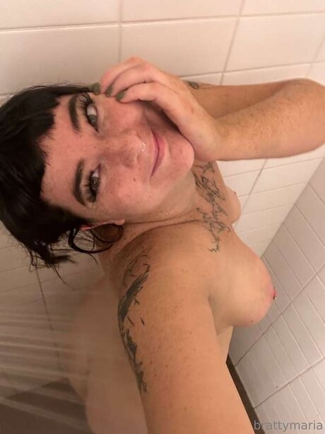 Brattymaria modèle nu images