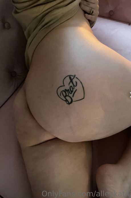 pom-pom girl asiatique onlyfans xxx érotique galeries