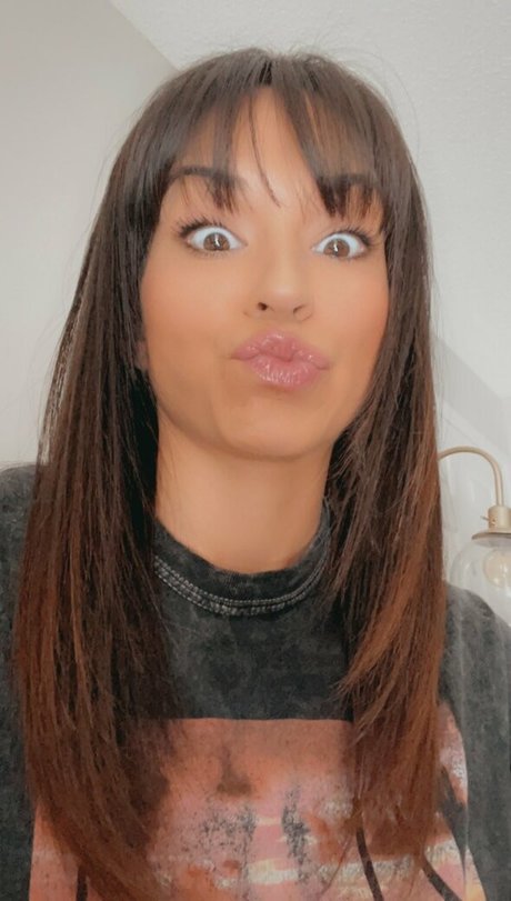 Lana Chairez étoile xxx img