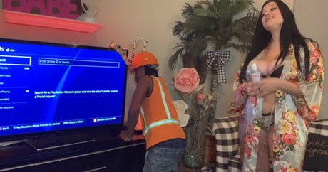 monaazar star exclusive galerie