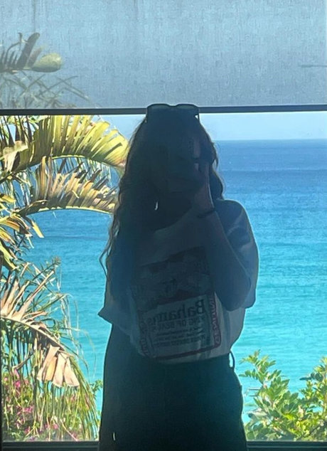 Olivia Cooke star du porno xxx des photos