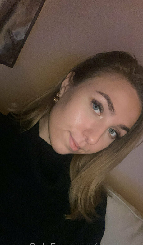 elsafoxxx modèle xxx galerie